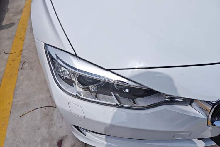 Used BMW 3 Series 2015 316Li Fashion Model Right Front Headlight