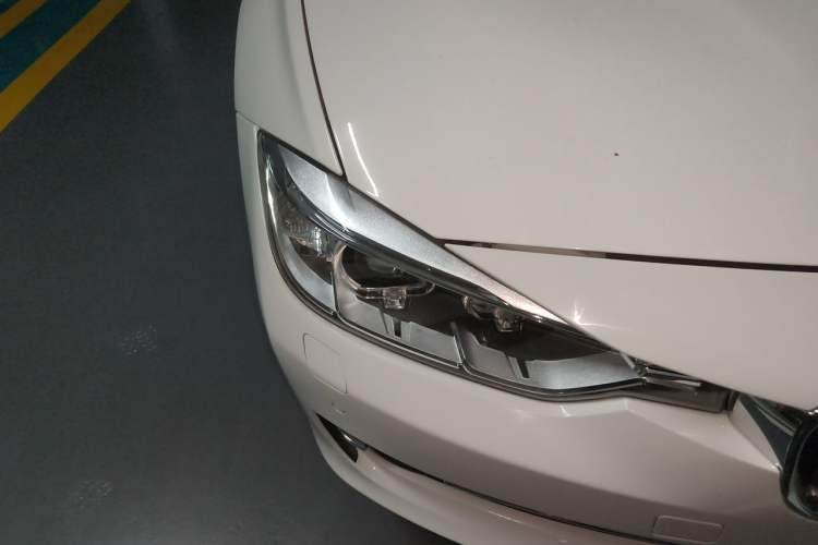 Used BMW 3 Series 2015 320Li Fashion Model Right Front Headlight