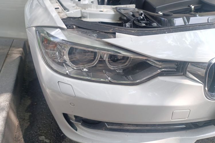 Used BMW 3 Series 2015 320Li Luxury Edition Fashion Model Right Front Headlight