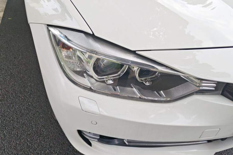 Used BMW 3 Series 2015 320Li Luxury Design Package Right Front Headlight