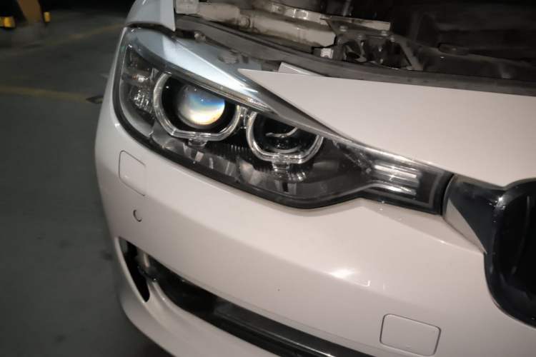 Used BMW 3 Series 2015 320Li Luxury Edition Fashion Model Right Front Headlight