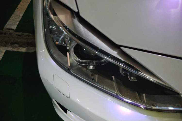 Used BMW 3 Series 2015 320Li Luxury Edition Fashion Model Right Front Headlight