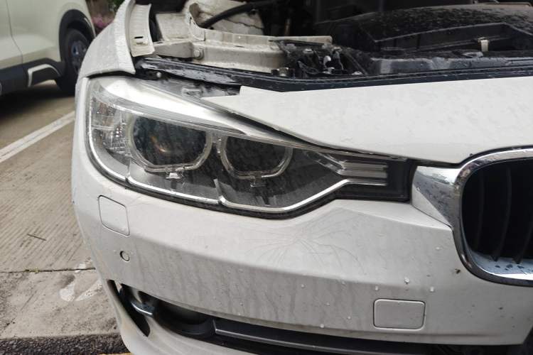 Used BMW 3 Series 2015 320Li Luxury Edition Fashion Model Right Front Headlight