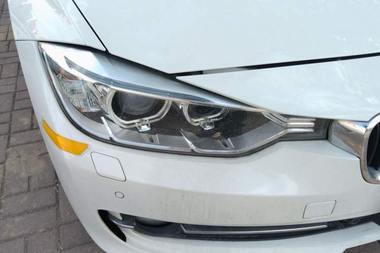Used BMW 3 Series 2015 316Li Fashion Model Right Front Headlight