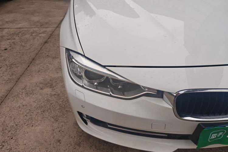 Used BMW 3 Series 2015 316Li Fashion Model Right Front Headlight