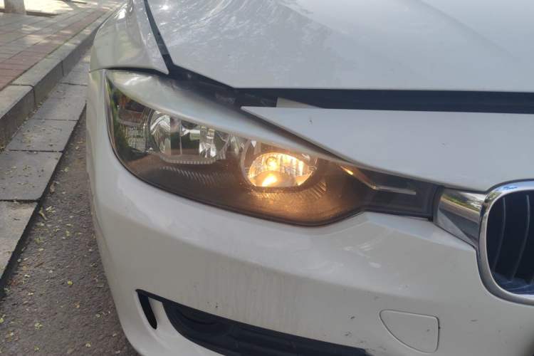 Used BMW 3 Series 2015 316i Active Edition Right Front Headlight