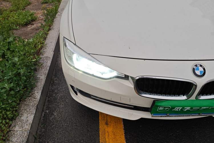 Used BMW 3 Series 2015 320Li Fashion Model Right Front Headlight