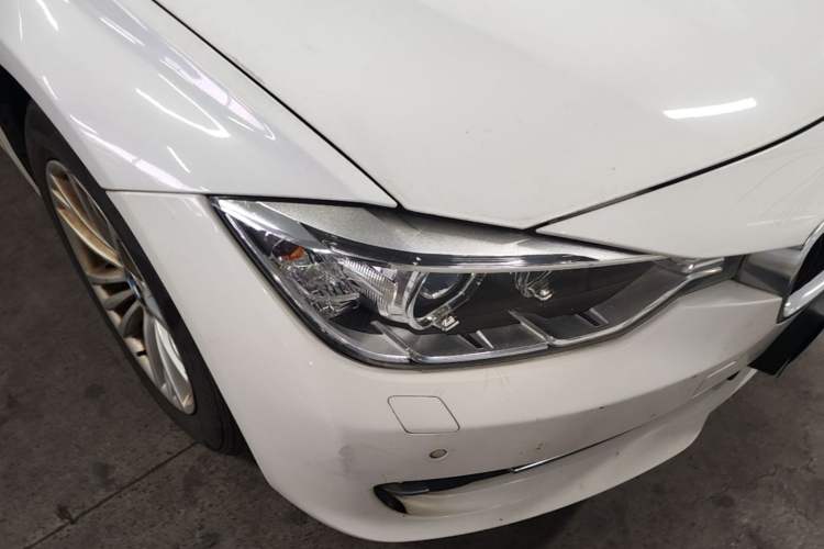 Used BMW 3 Series 2015 316Li Fashion Model Right Front Headlight