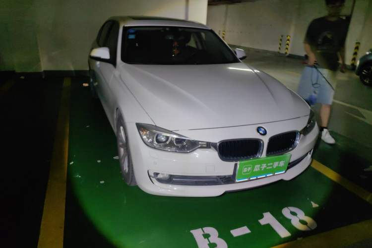 Used BMW 3 Series 2015 320Li Luxury Edition Fashion Model Right Front Headlight