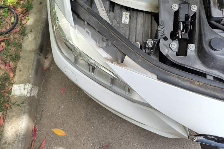 Used BMW 3 Series 2015 316Li Fashion Model Right Front Headlight