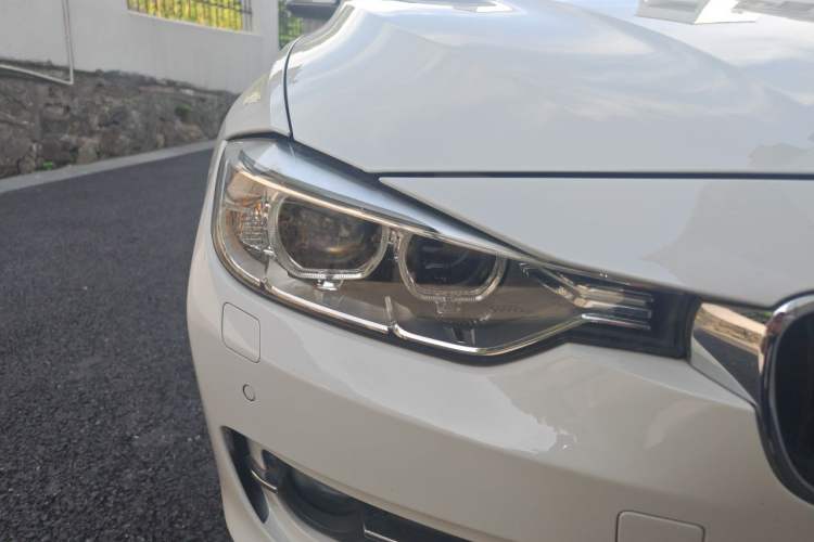 Used BMW 3 Series 2015 320Li Fashion Model Right Front Headlight