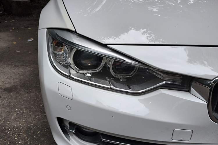 Used BMW 3 Series 2015 316Li Fashion Model Right Front Headlight
