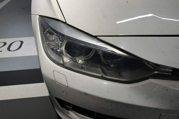 Used BMW 3 Series 2015 320Li Luxury Design Package Premium Edition Right Front Headlight