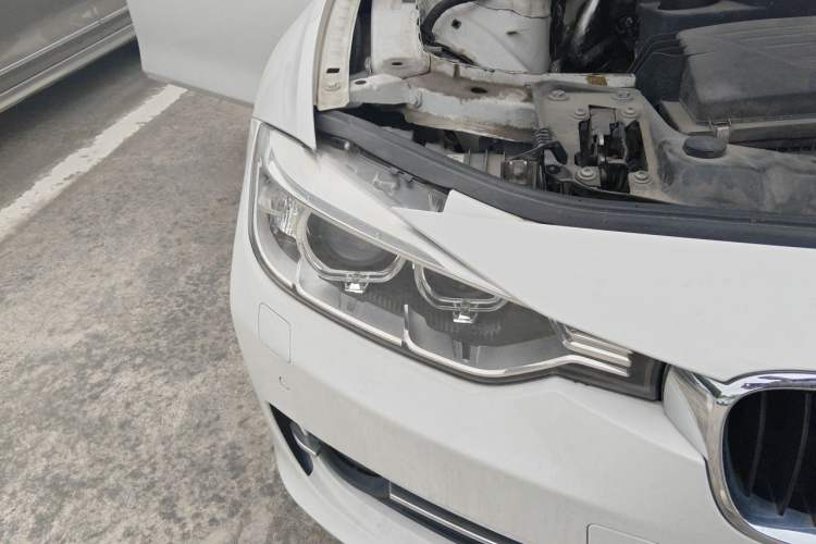 Used BMW 3 Series 2015 320Li Fashion Model Right Front Headlight