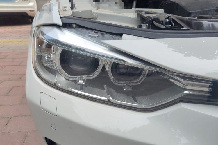 Used BMW 3 Series 2015 320Li Fashion Model Right Front Headlight