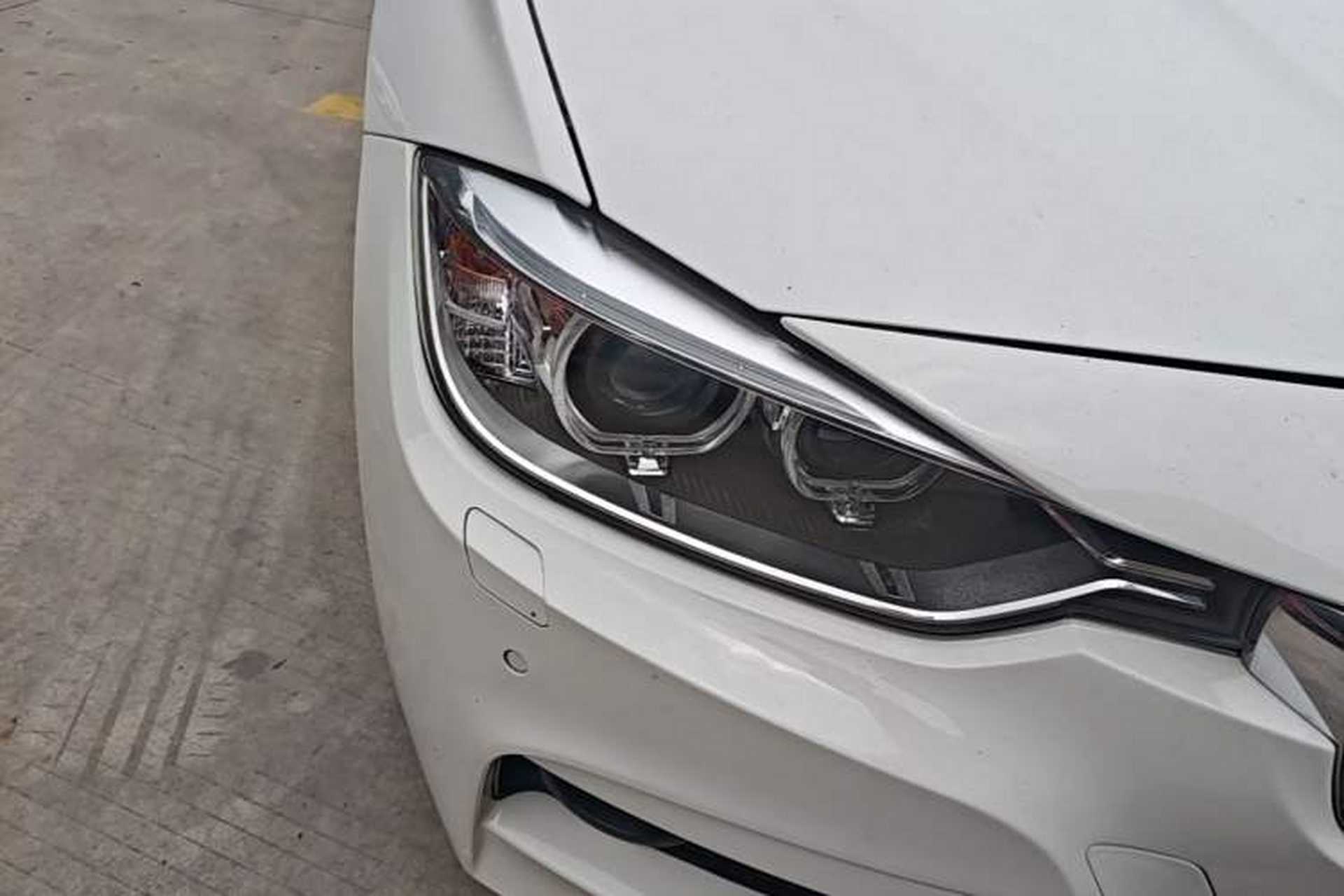 Used BMW 3 Series 2015 320i Fashion Model Right Front Headlight