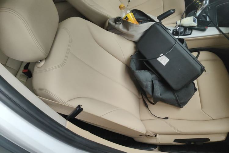Used BMW 3 Series 2015 320Li Luxury Edition Fashion Model Right Front Seat