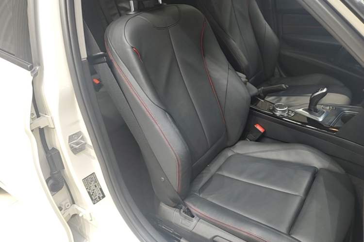 Used BMW 3 Series 2015 328i Sport Design Package Right Front Seat