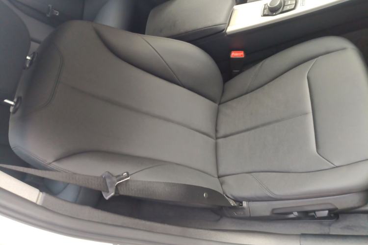 Used BMW 3 Series 2015 320Li Luxury Edition Fashion Model Right Front Seat