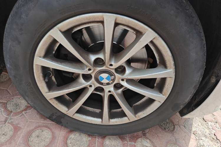 Used BMW 3 Series 2015 316i Active Edition Right Front Wheel Hub