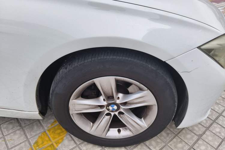 Used BMW 3 Series 2015 320i Fashion Model Right Front Wheel Hub