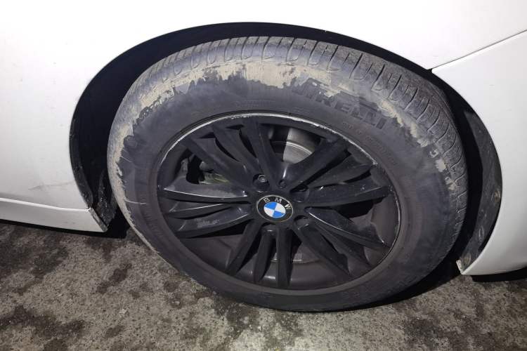 Used BMW 3 Series 2015 320i Fashion Model Right Front Wheel Hub