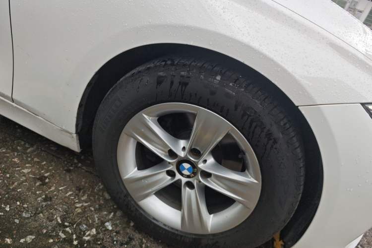 Used BMW 3 Series 2015 320i Fashion Model Right Front Wheel Hub