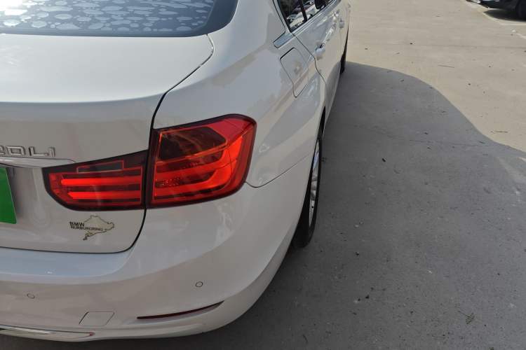 Used BMW 3 Series 2015 320Li Luxury Edition Fashion Model Right Rear Taillight