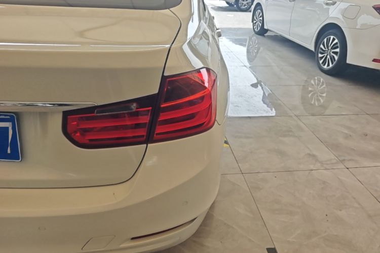 Used BMW 3 Series 2015 320Li Fashion Model Right Rear Taillight