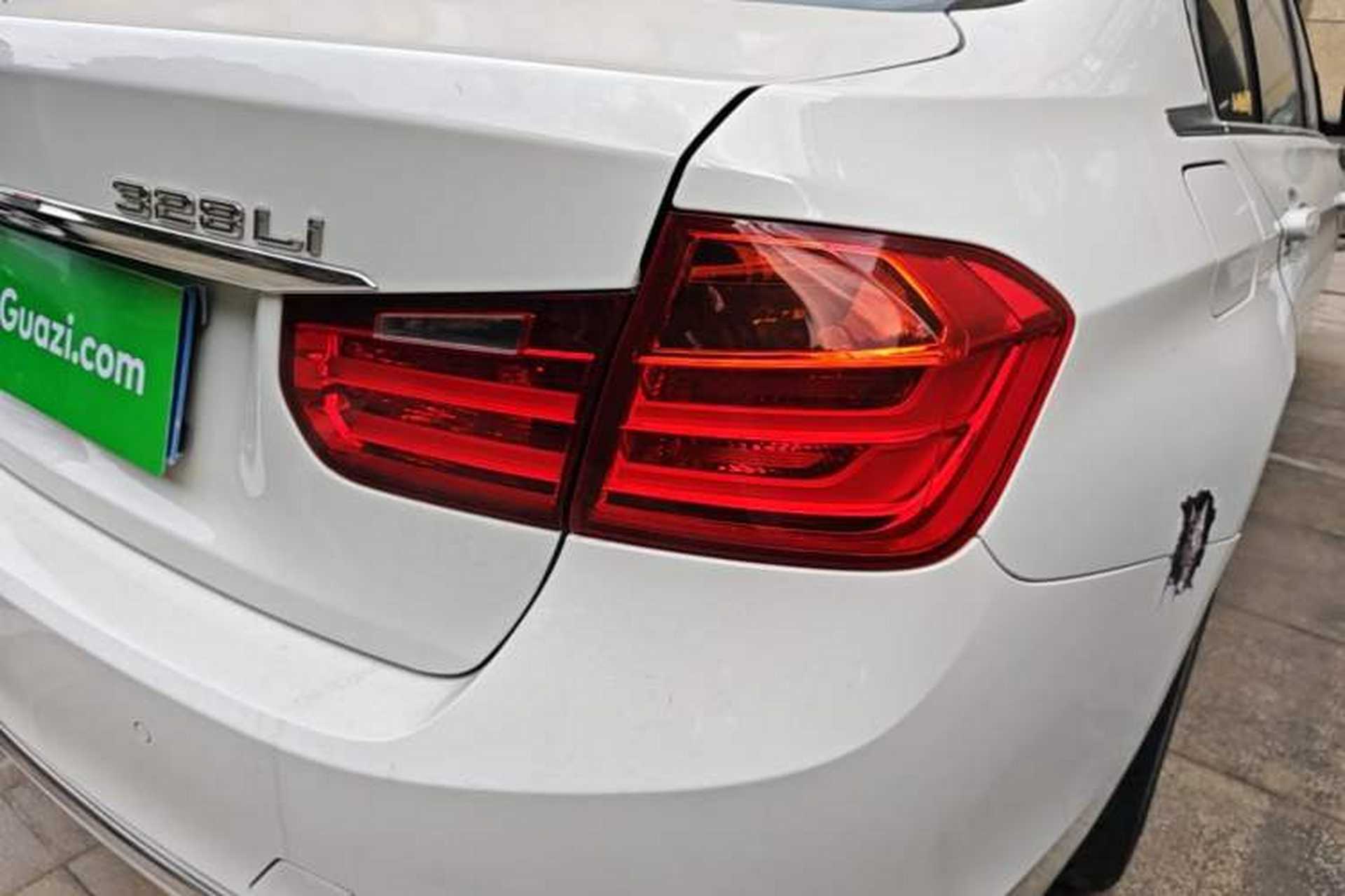 Used BMW 3 Series 2015 328Li Luxury Design Package Right Rear Taillight