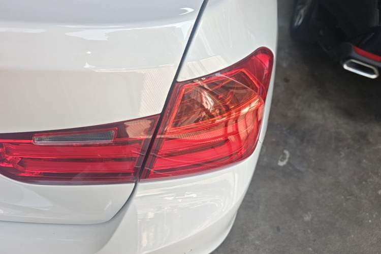 Used BMW 3 Series 2015 320i Fashion Model Right Rear Taillight