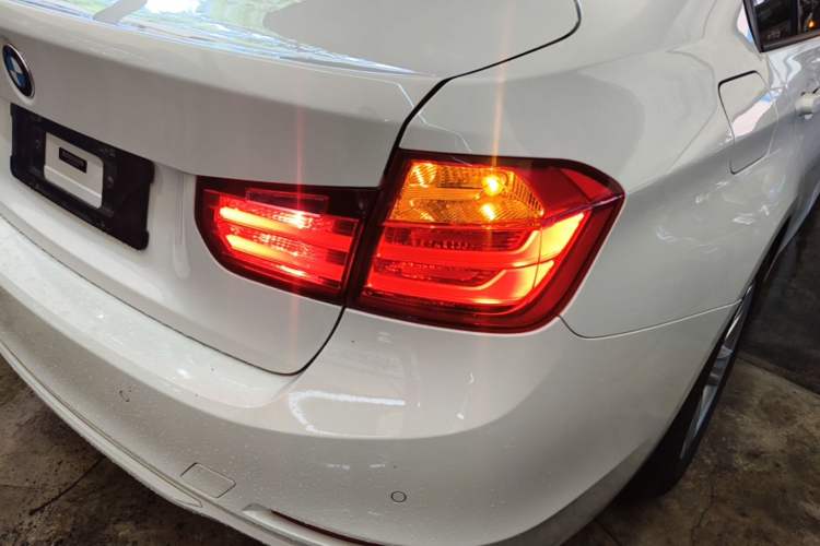 Used BMW 3 Series 2015 320i Fashion Model Right Rear Taillight
