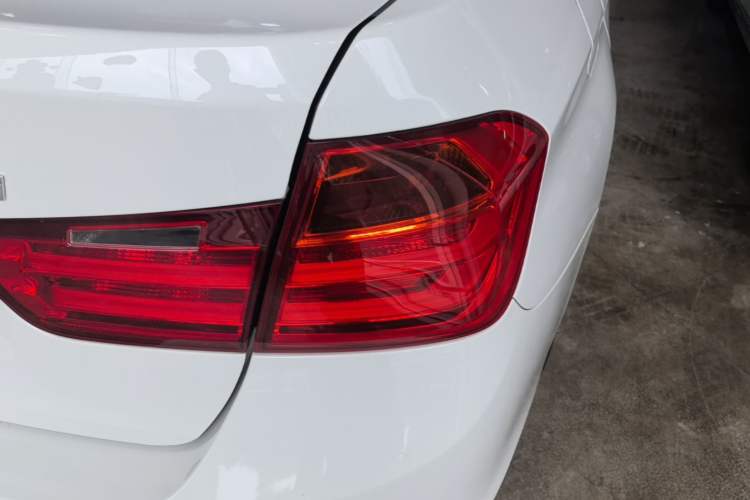 Used BMW 3 Series 2015 320i Fashion Model Right Rear Taillight