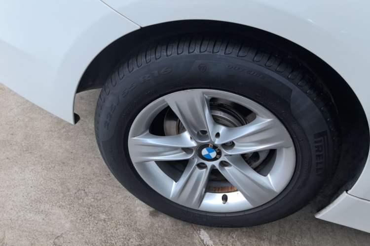 Used BMW 3 Series 2015 320i Fashion Model Right Rear Wheel Hub