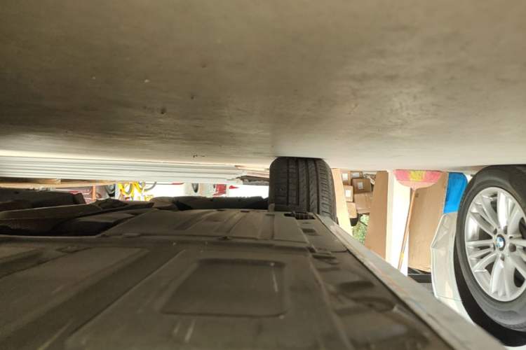 Used BMW 3 Series 2015 320Li Luxury Edition Fashion Model Right Side Sill