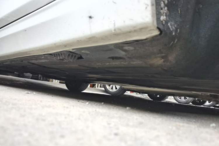 Used BMW 3 Series 2015 316Li Fashion Model Right Side Sill