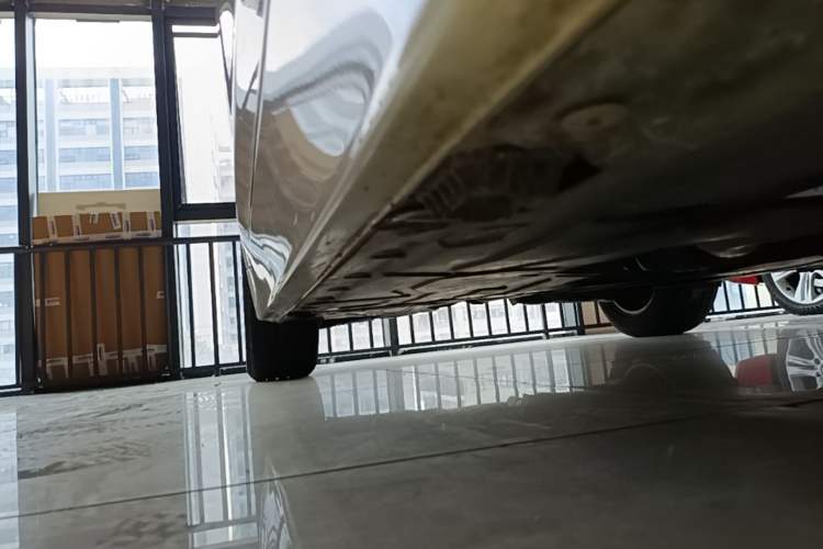 Used BMW 3 Series 2015 320i Active Edition Right Side Sill