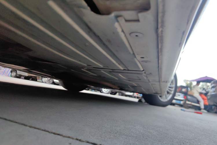 Used BMW 3 Series 2015 320Li Fashion Model Right Side Sill