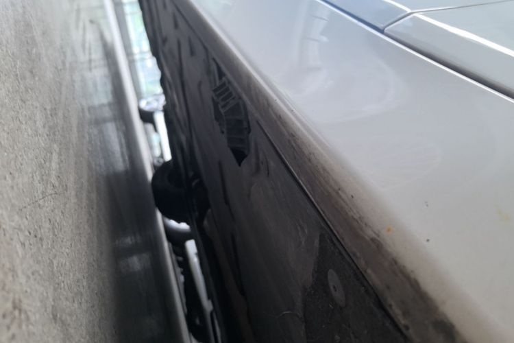 Used BMW 3 Series 2015 320i Fashion Model Right Side Sill