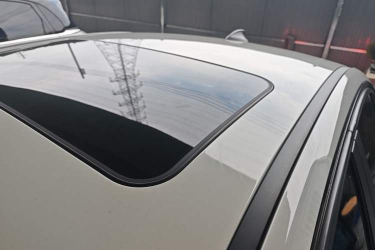 Used BMW 3 Series 2015 320i Fashion Model Roof