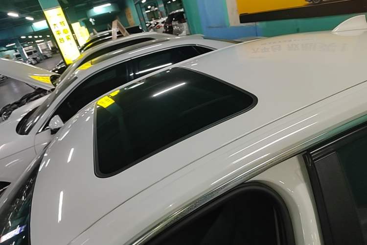 Used BMW 3 Series 2015 320Li Fashion Model Roof