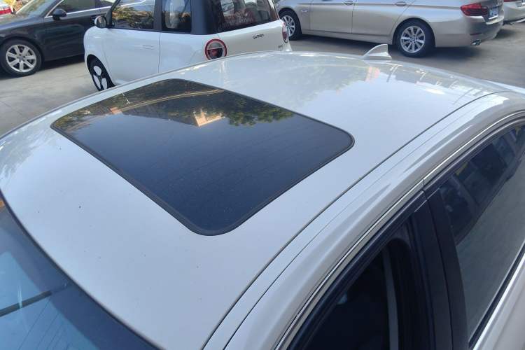 Used BMW 3 Series 2015 320Li Fashion Model Roof