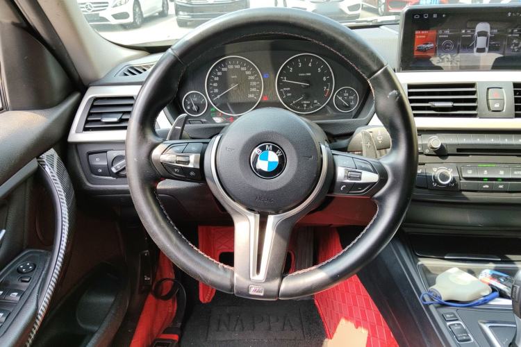 Used BMW 3 Series 2015 316Li Fashion Model Steering Wheel
