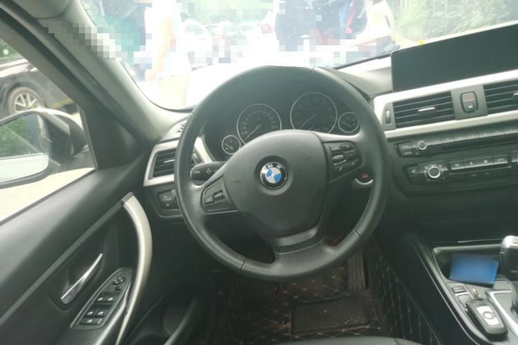 Used BMW 3 Series 2015 316Li Fashion Model Steering Wheel