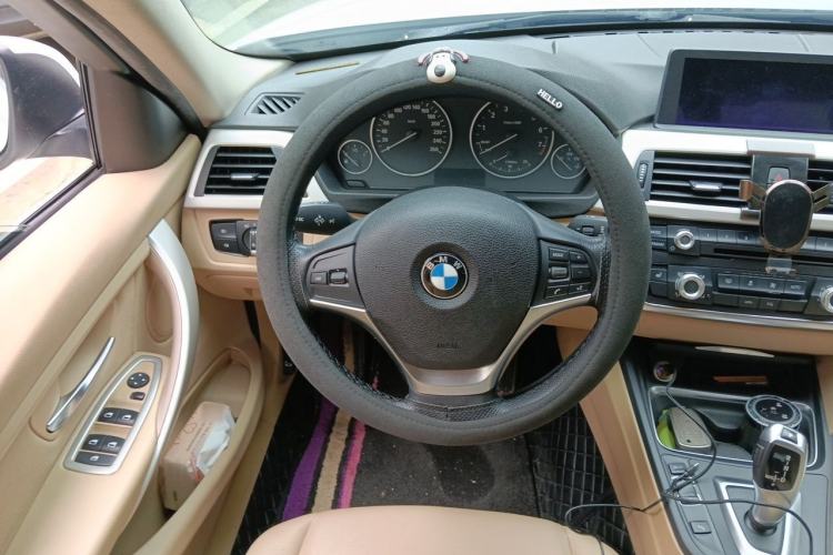 Used BMW 3 Series 2015 316Li Fashion Model Steering Wheel
