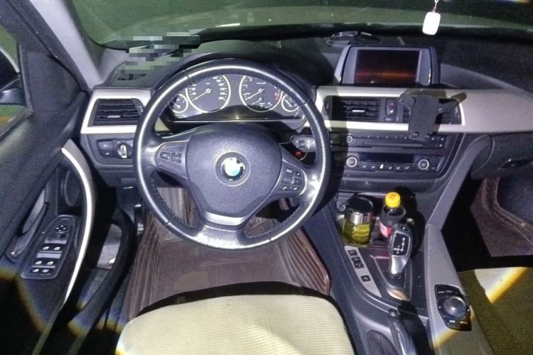 Used BMW 3 Series 2015 320Li Fashion Model Steering Wheel