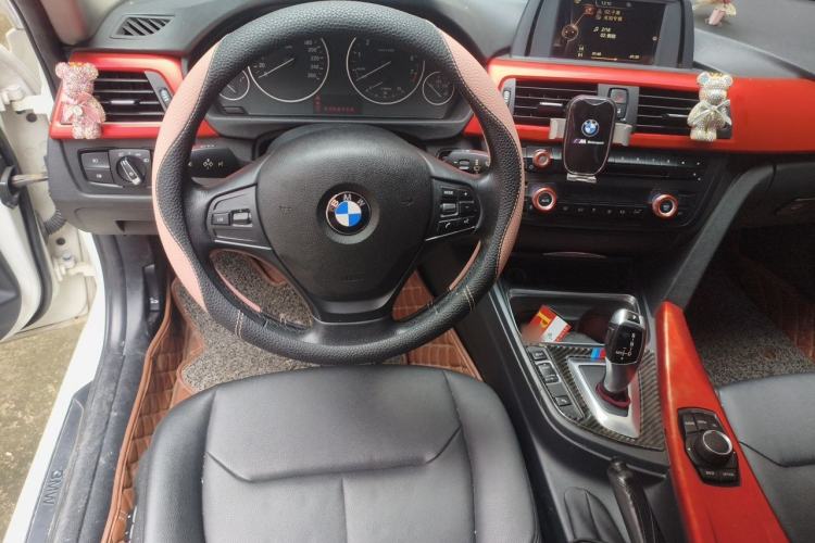Used BMW 3 Series 2015 320Li Luxury Edition Fashion Model Steering Wheel