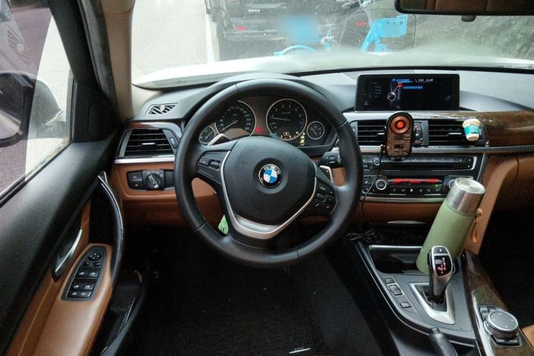 Used BMW 3 Series 2015 320Li Luxury Design Package Premium Edition Steering Wheel