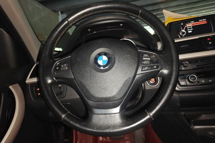 Used BMW 3 Series 2015 320Li Fashion Model Steering Wheel