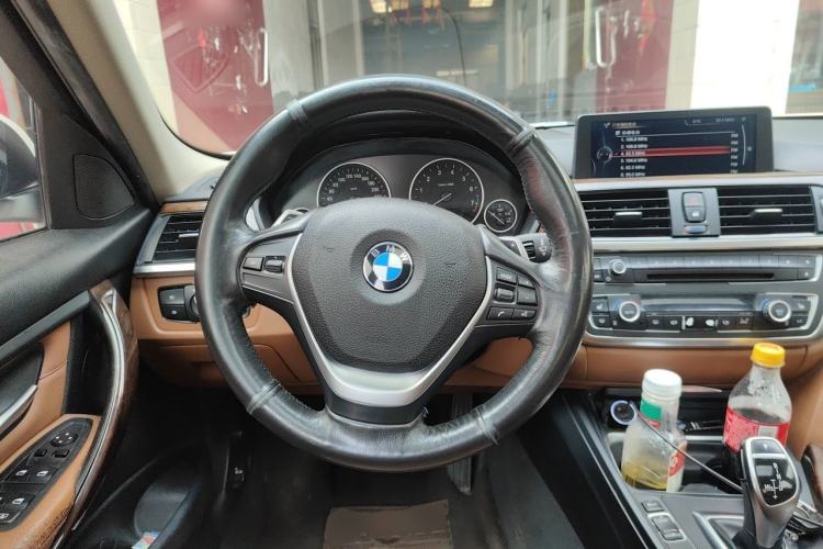 Used BMW 3 Series 2015 320Li Luxury Design Package Premium Edition Steering Wheel